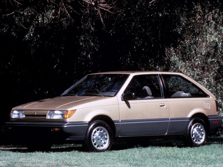  Isuzu I-Mark 3-Door Hatchback 1987 года  (фото 1 из 1)